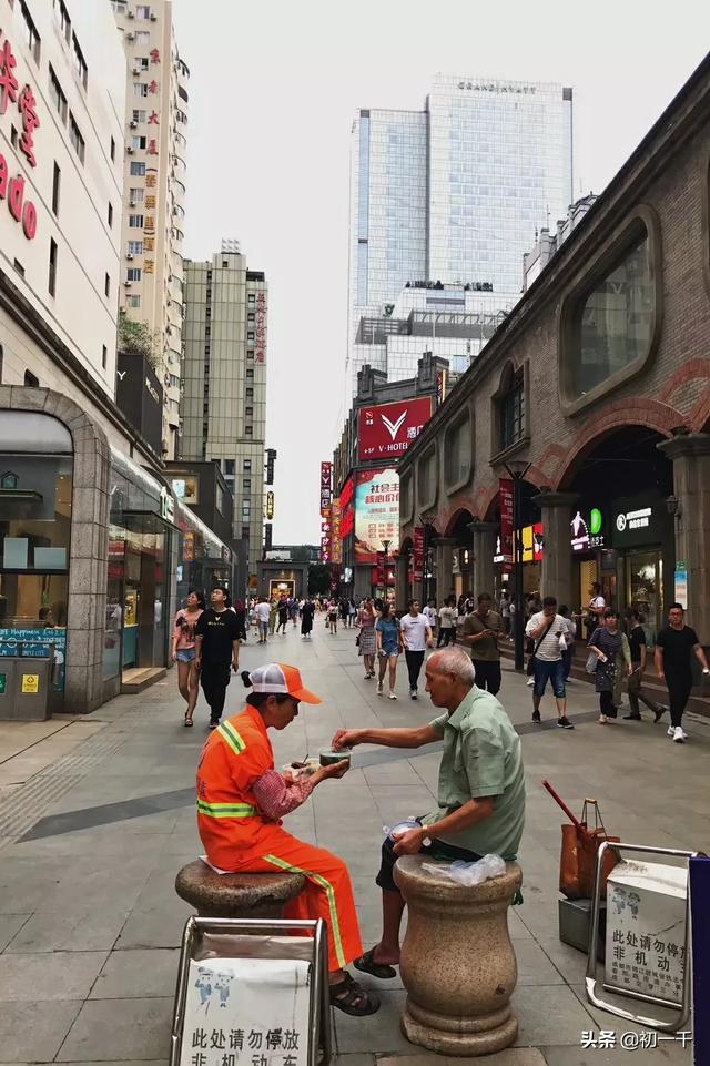 柳州小龙虾欧洲杯直播时间:柳州市小龙虾餐厅